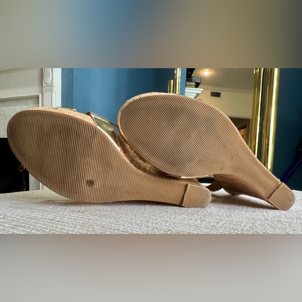 GUESS Wedge Sandals - Picture 8 of 8